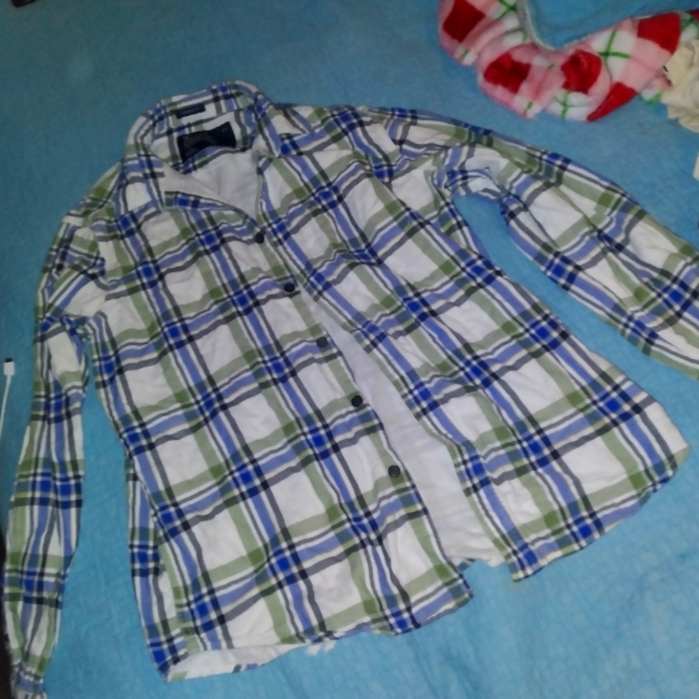 American eagle  long sleeve women's  button down shirt size large